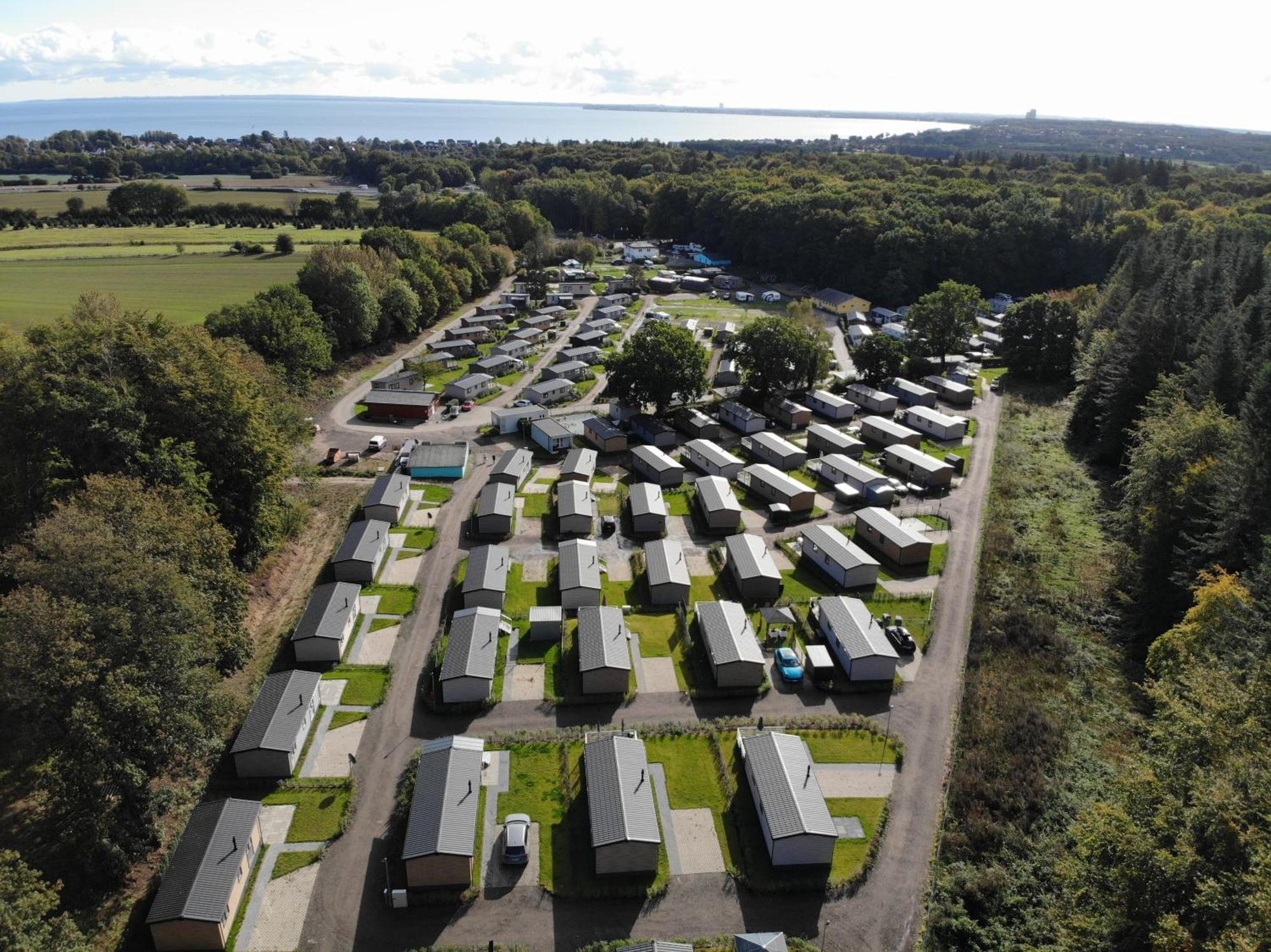 Ostseecamp Luebecker Bucht Ferienhaus "Ju-Li" Mit Kostenlosen Saunazugang Шарбойц Экстерьер фото